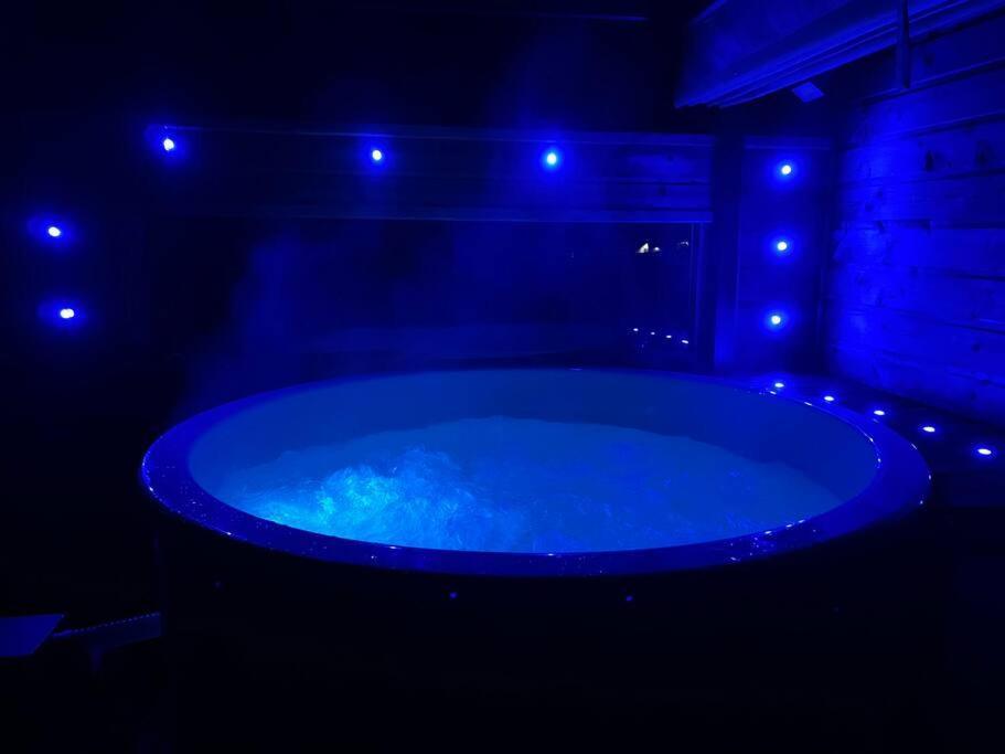 Relaxing Cottage Bain Nordique Ancinnes Bagian luar foto